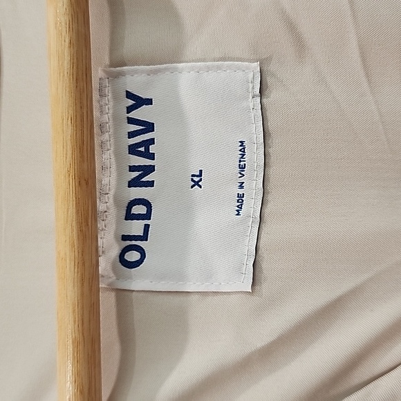 Old Navy Beige Sherpa Jacket - Picture 6 of 9